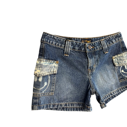 Women’s Y2K lei Shorts With Smileys