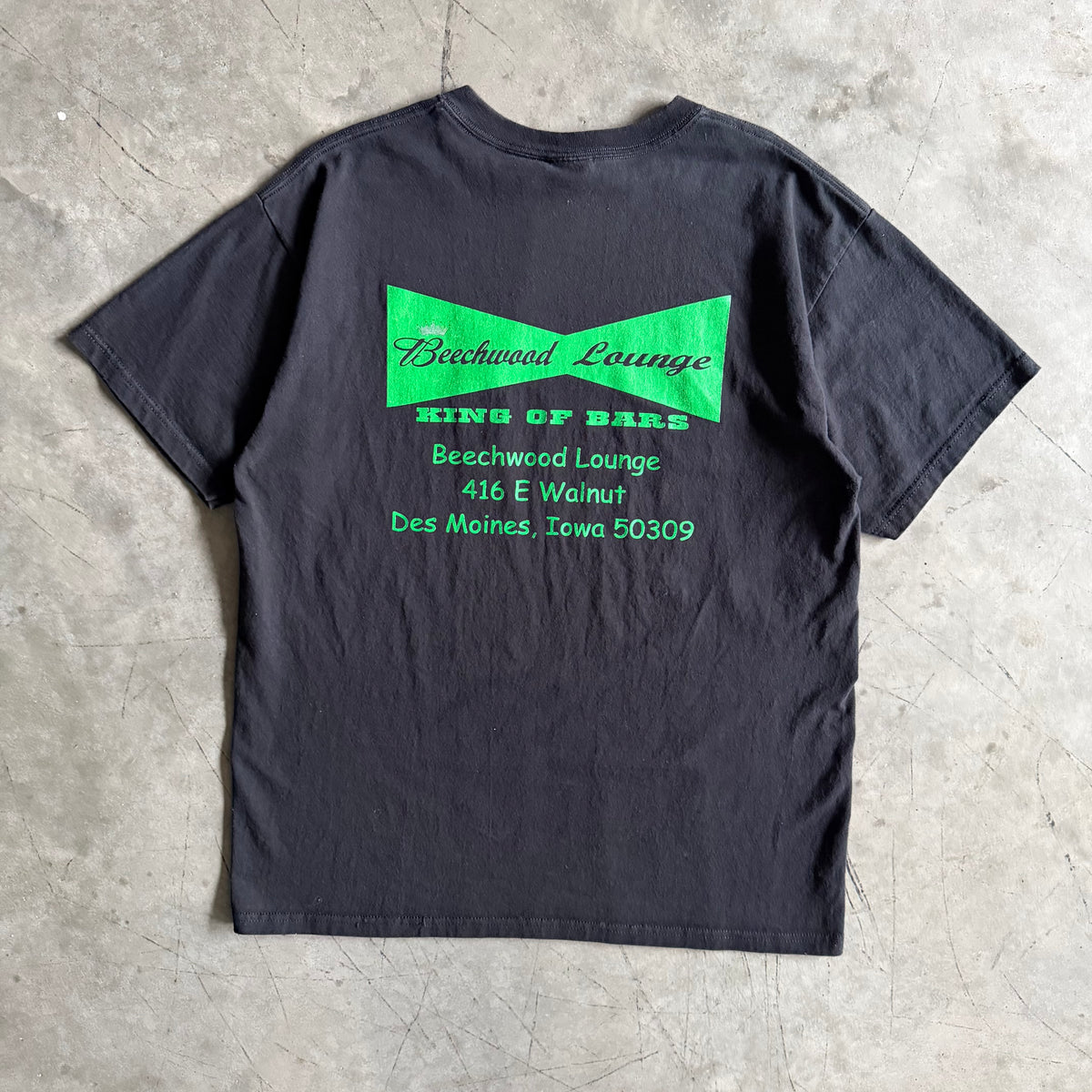 Vintage Beechwood Bar “Getting Lucky” Four Leaf Clover Tee