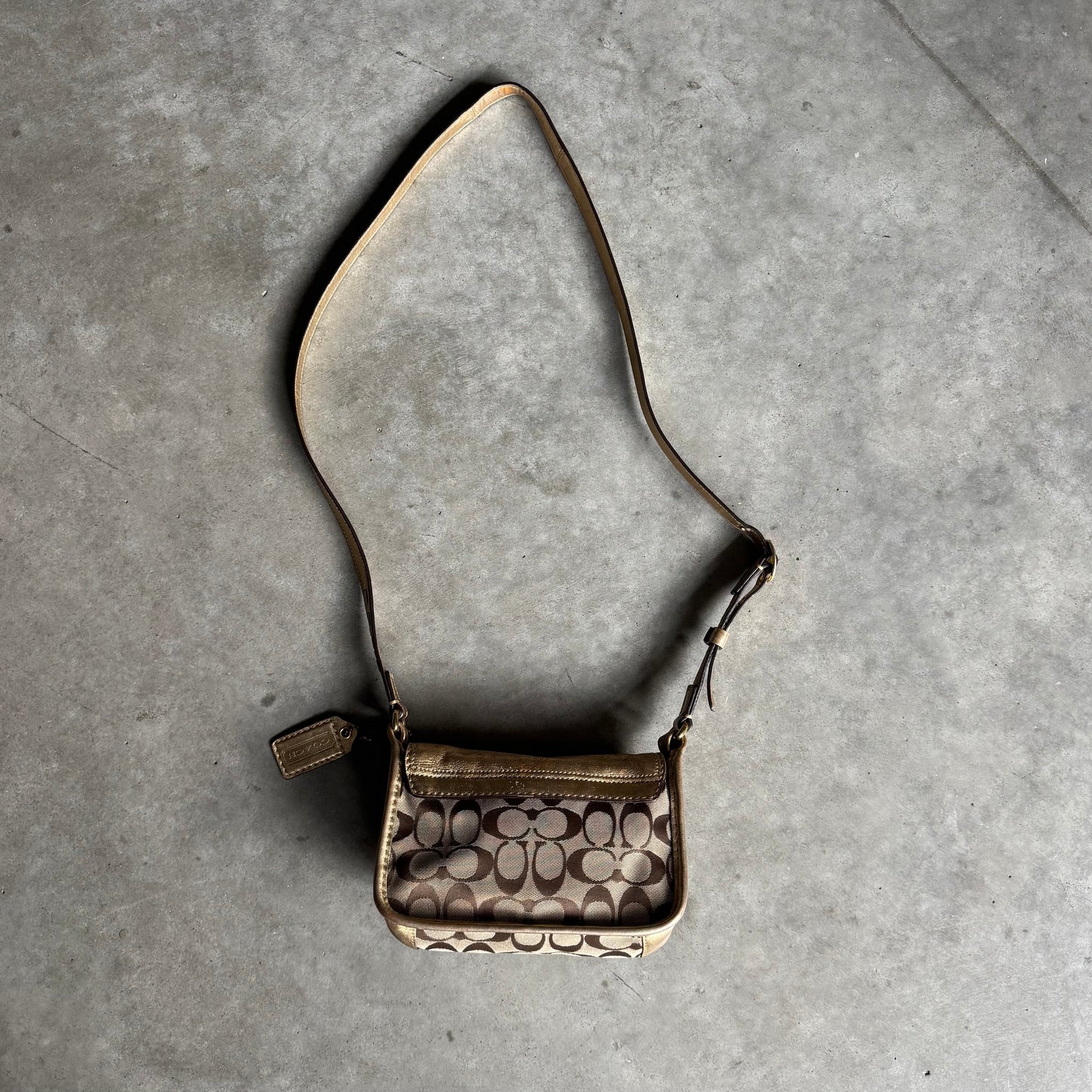 Y2K Coach Signature Mini Shoulder Bag Tan/Gold