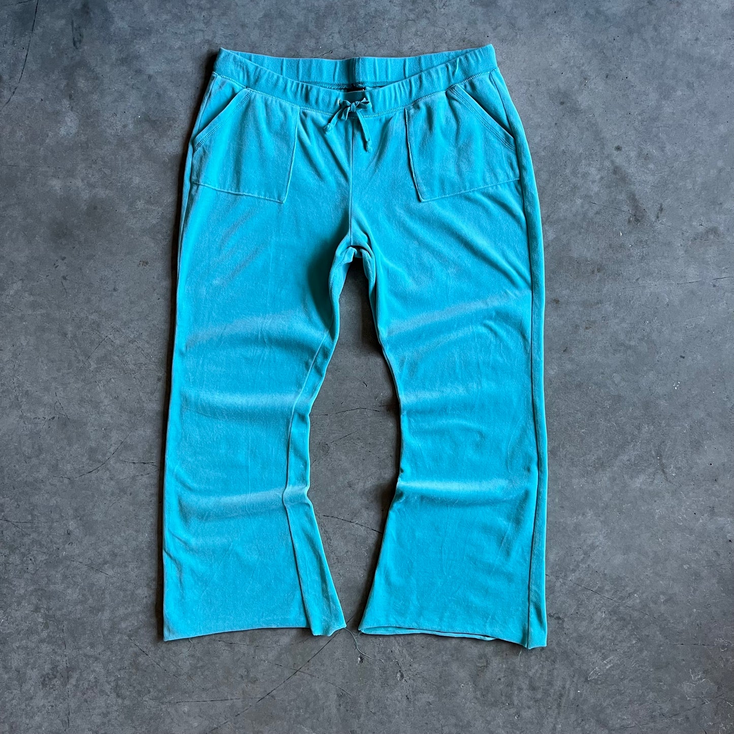 Women’s Y2K Mossimo Teal Velour Track Pants