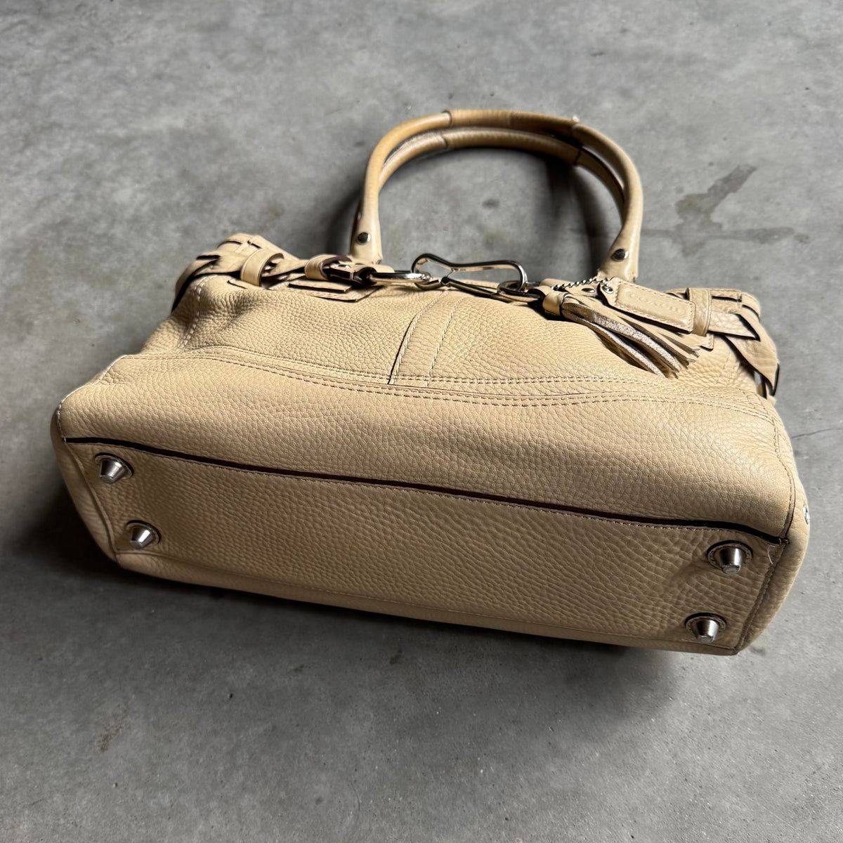 Coach Y2K Hamptons Beige Shoulder Bag