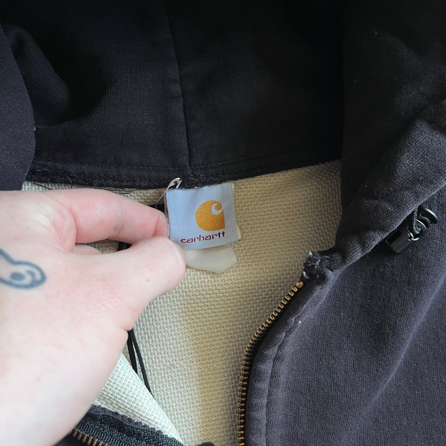 Vintage Carhartt ‘K129 BLK’ Thermal Lined Zip Up Hoodie