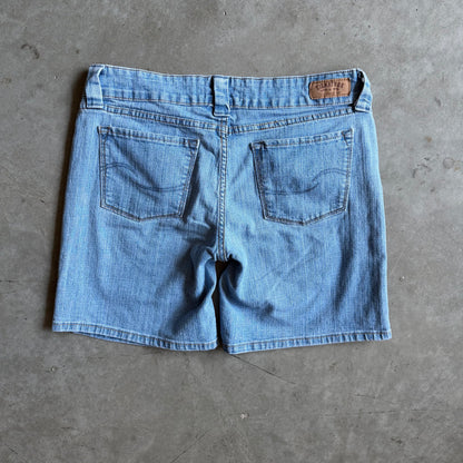 Y2K Women’s Levi’s Signature Secret Zipper Pocket Jorts
