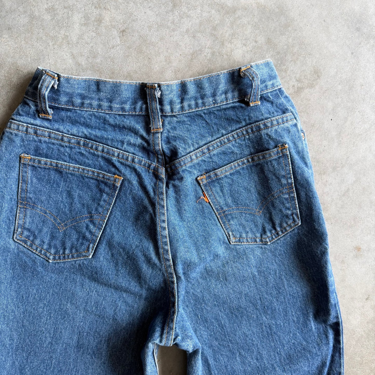Vintage Women’s Levi’s Straight Leg Dark Blue Jeans