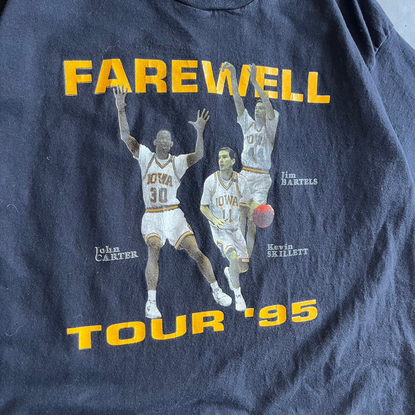 Vintage Iowa Hawkeyes Farewell Tour ‘95 Tee