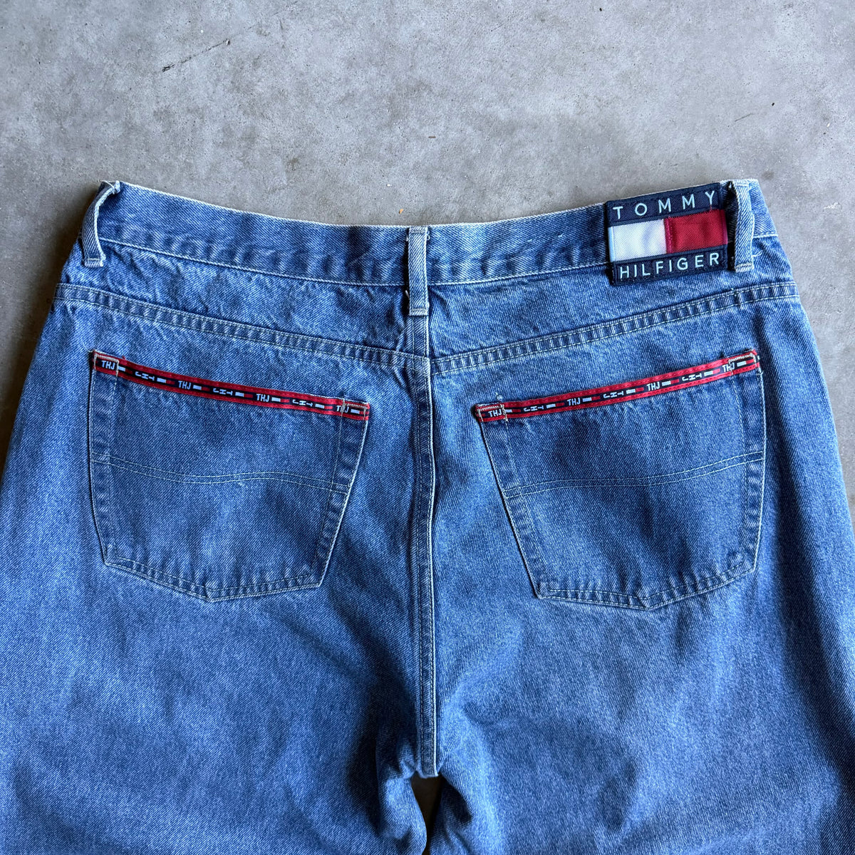 Y2K Tommy Hilfiger Baggy Logo Pocket Chopped Capris