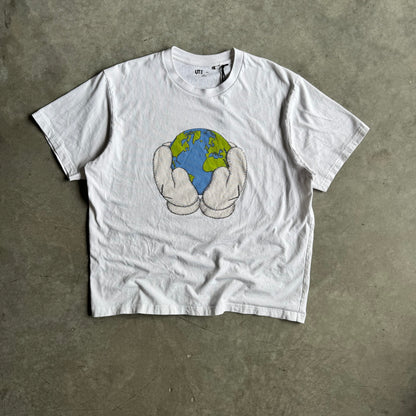 Kaws Uniqlo World In Your Hands Tee