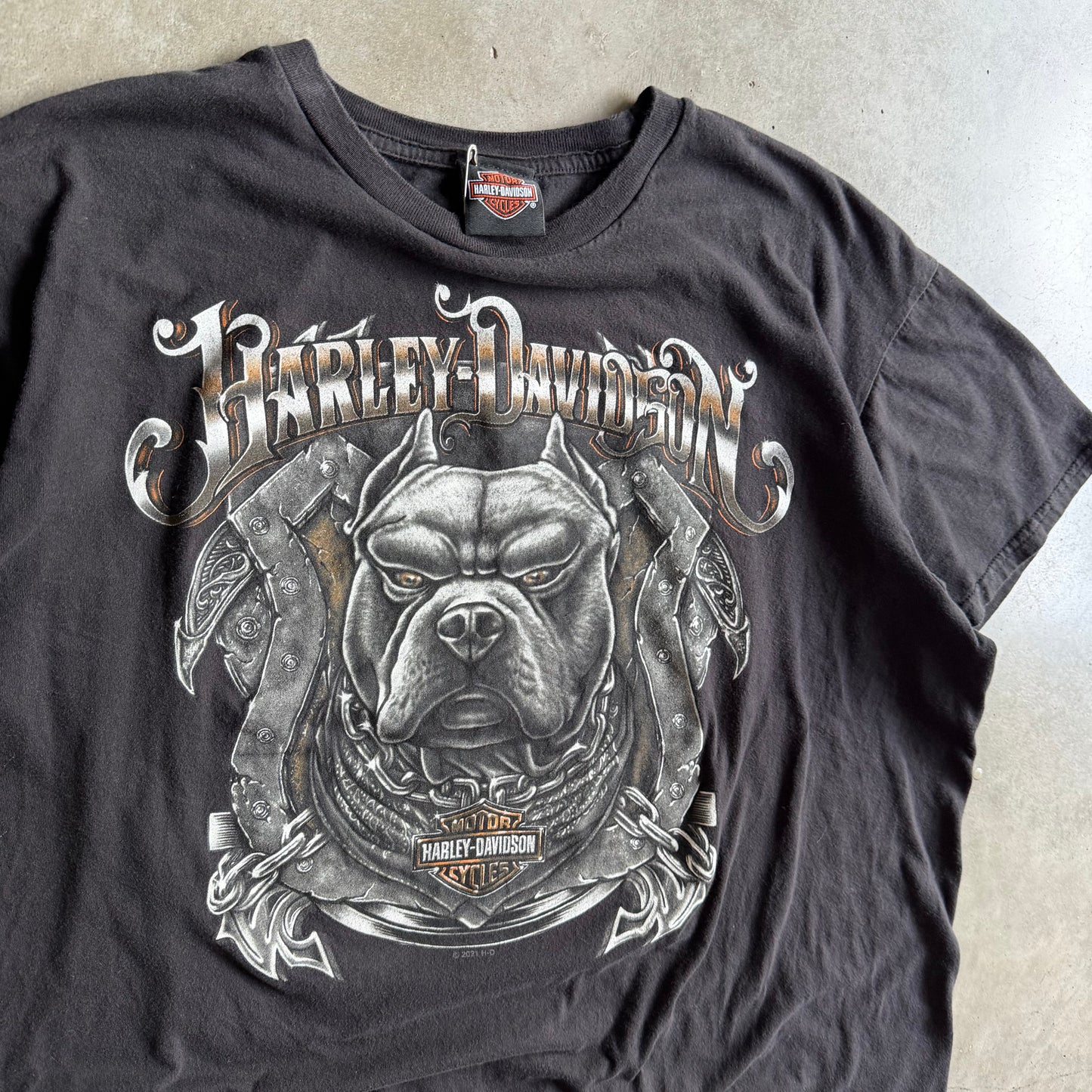 Y2K Harley Davidson “On Guard Dog” Graphic Tee