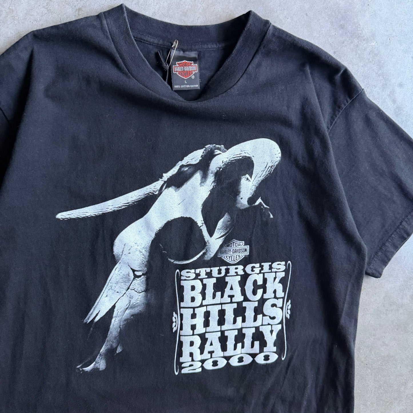 2000 Sturgis Black Hills Rally Animal Skull Harley Tee