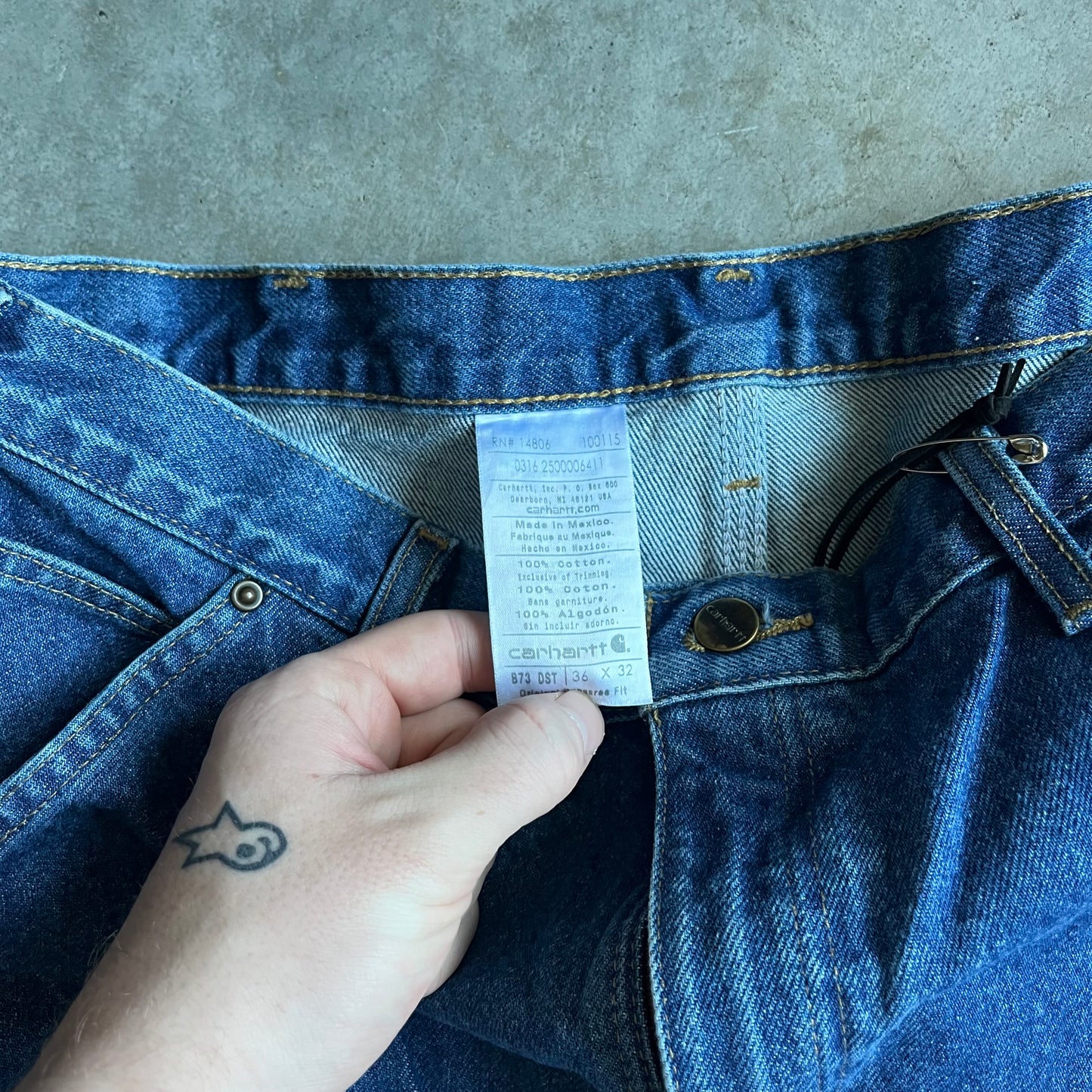 Vintage Carhartt ‘B73 DST’ Double Knee Carpenter Jeans