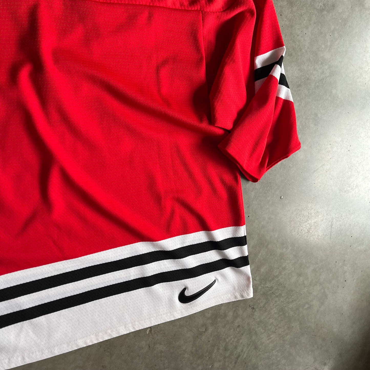 Vintage Nike Chicago Blackhawks NHL Red Hockey Jersey