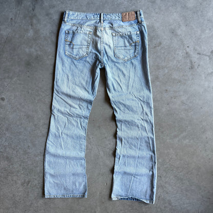 Vintage American Eagle Light Washed Flared Jeans