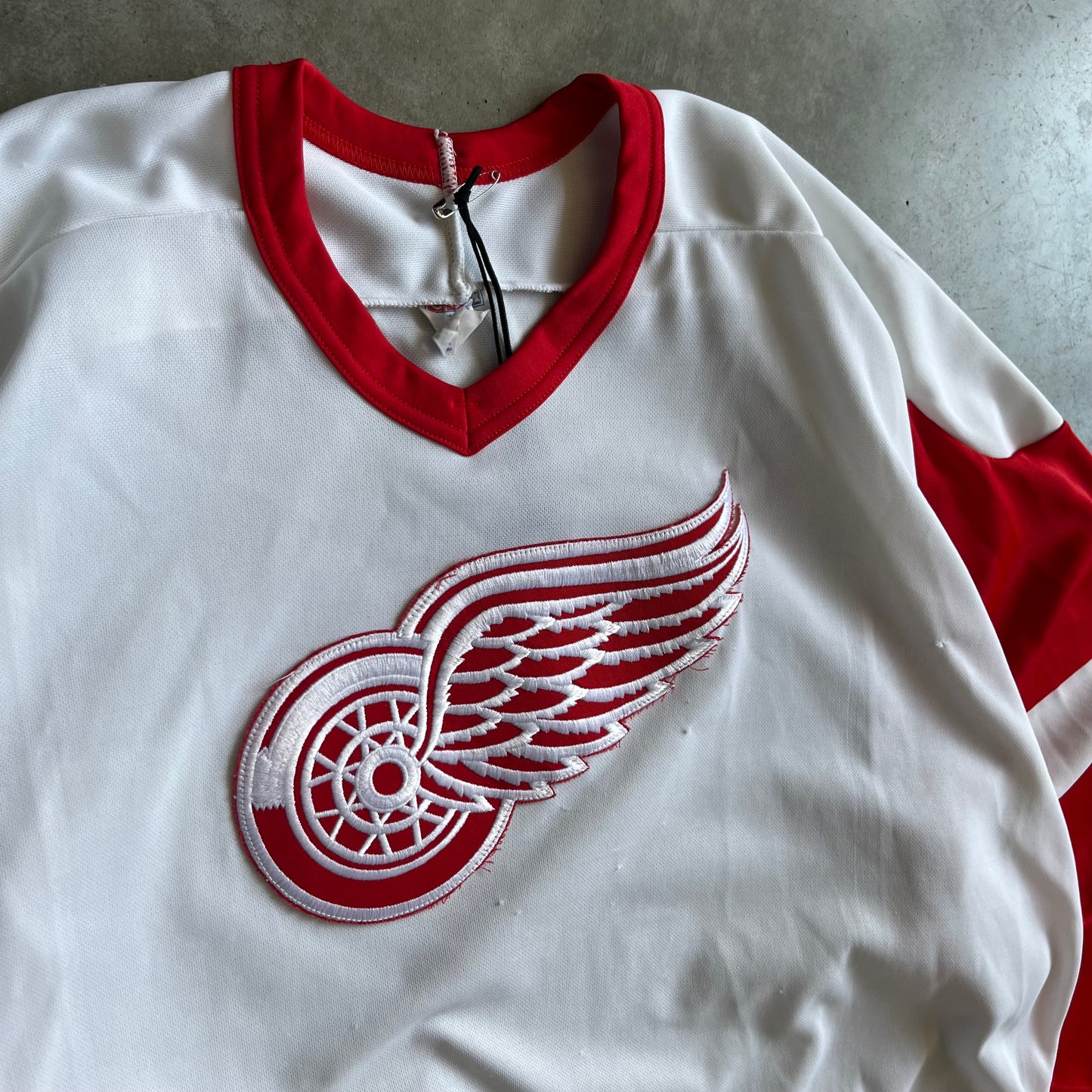 Vintage CCM Detroit Red Wings Hockey Jersey