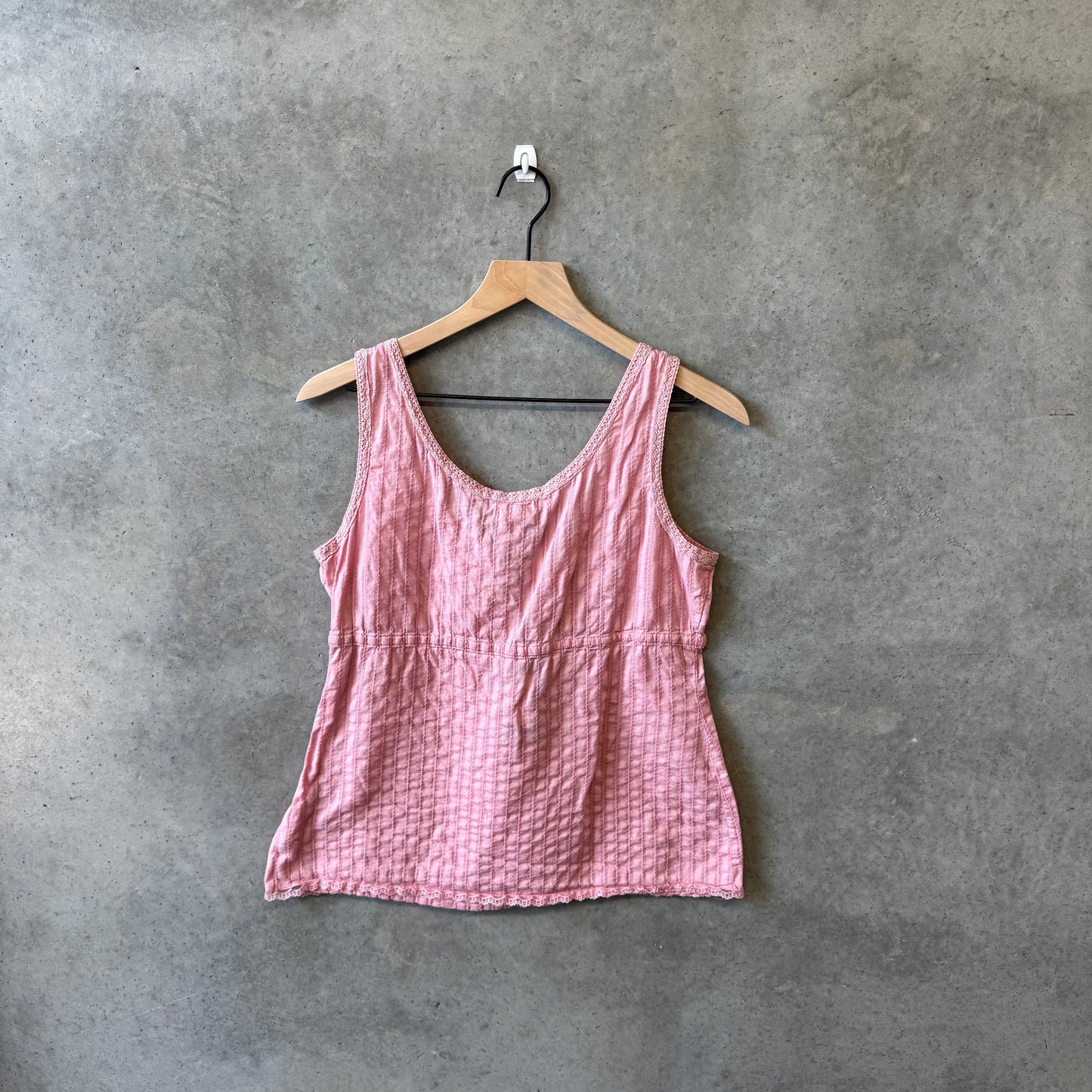 Women’s Y2K Stamp Boho Lace Pink Tank