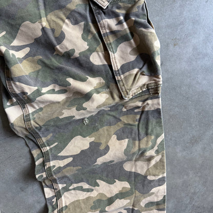 Y2K Carhartt Relaxed Fit Camo Cargo Pants