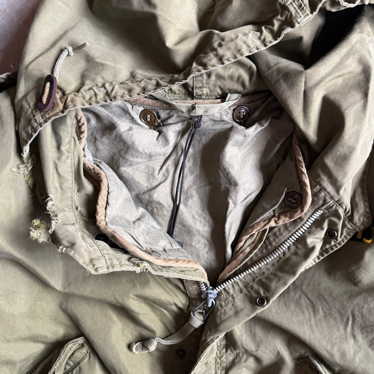 Vintage Thrashed US Army M-1951 Fishtail Parka W/ Liner