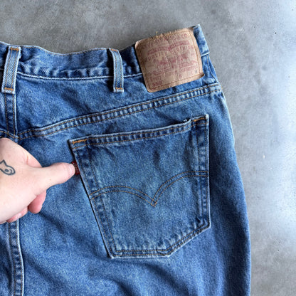 Y2K Levi’s 550 Chopped Jorts