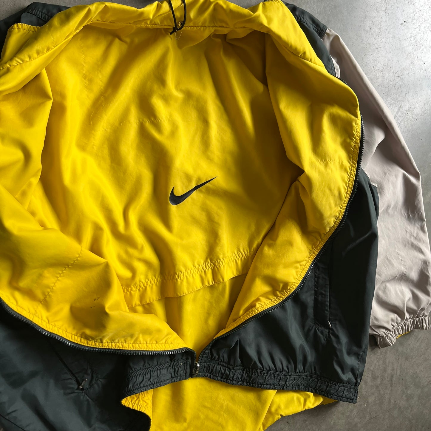 Vintage Nike Reversible Green & Yellow Zip Up Windbreaker