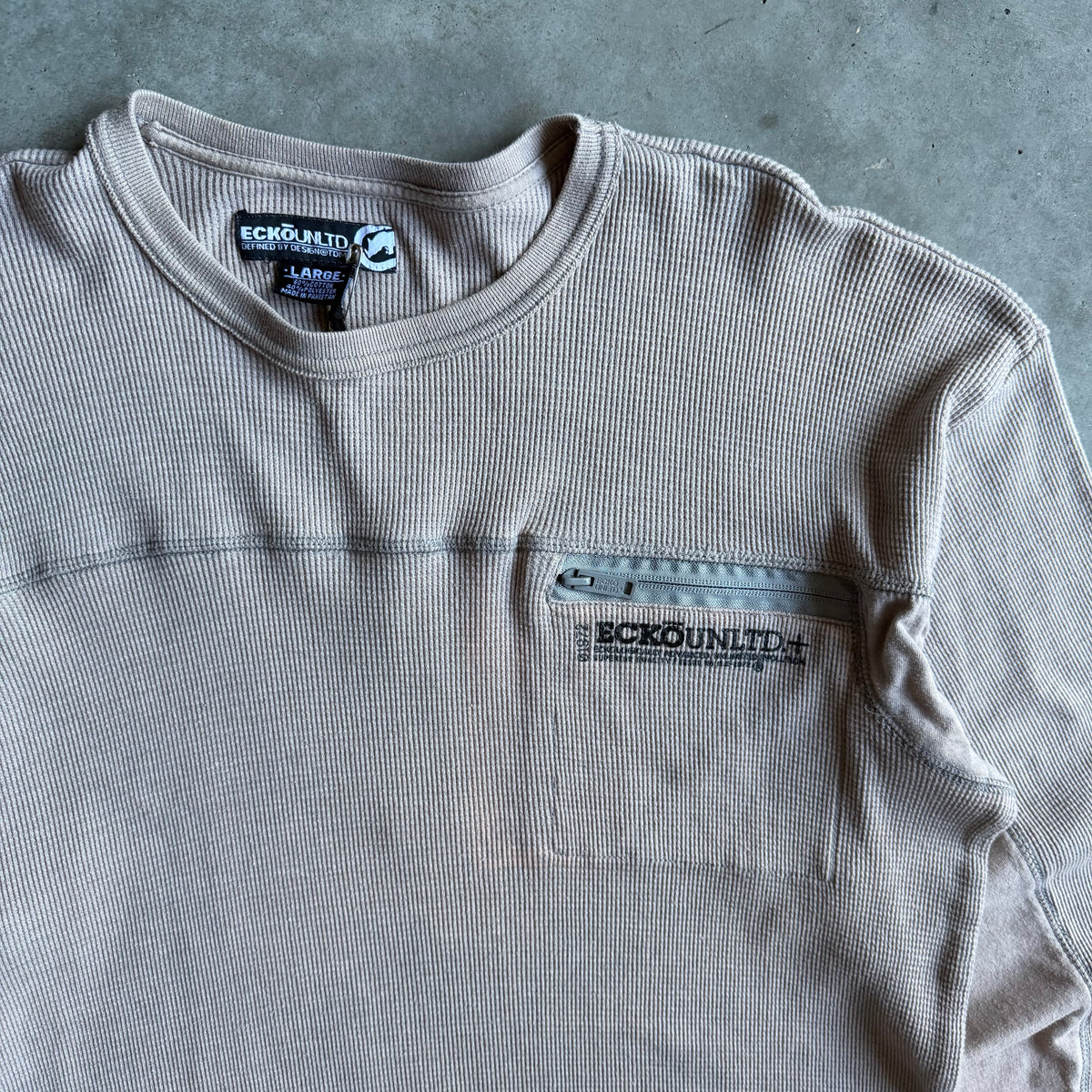 Y2K Eckō Unlimited+ Tan Chest Pocket Thermal
