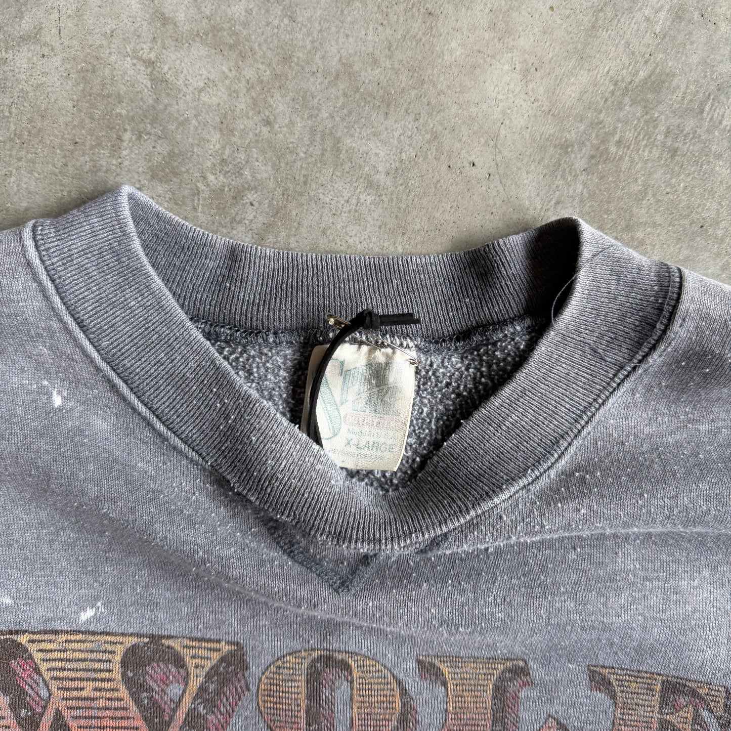 Vintage Spirit Lake Outfitters Wolf “Alpha-Male” Grey Crewneck