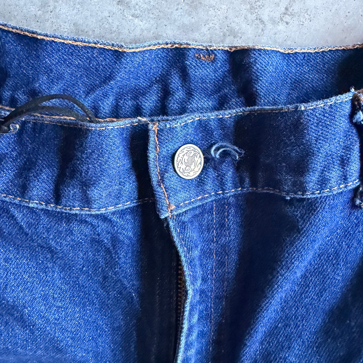 Y2K Saddle King Indigo Classic Fit Jeans