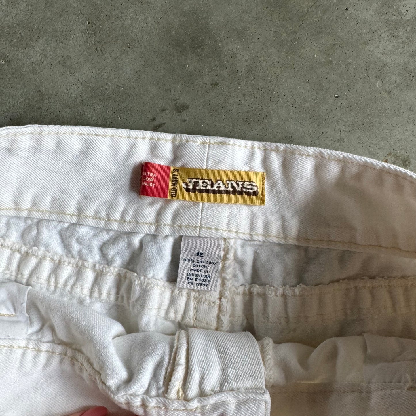 Women’s Y2K Old Navy White Denim Micro Mini Skirt