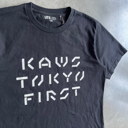 Kaws x Uniqlo “Kaws Tokyo First” Tee - Black