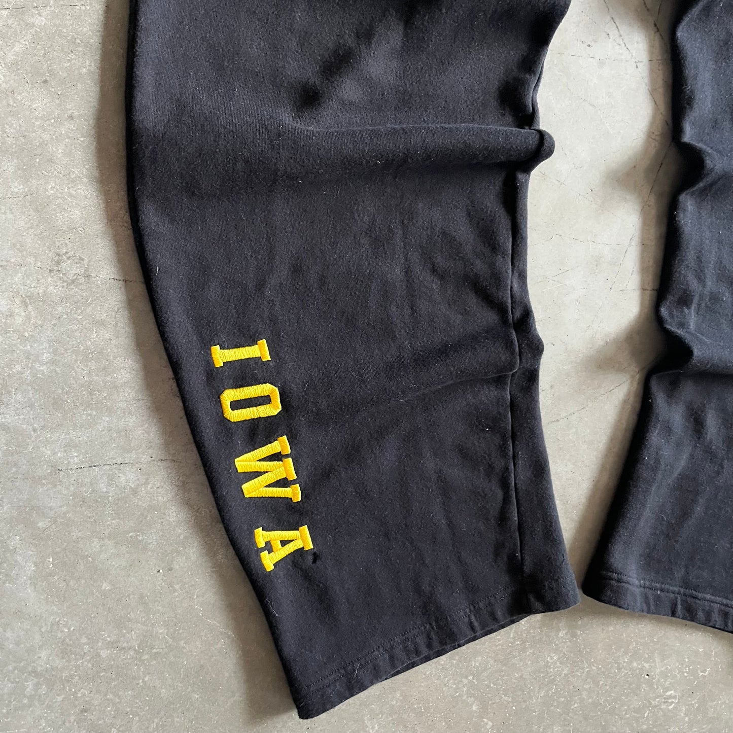 Y2K Iowa Hawkeyes Open Leg Sweatpants