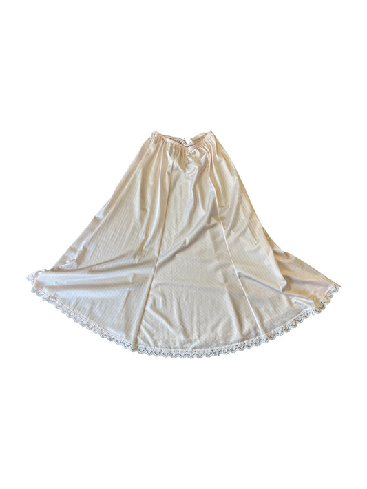 Women’s VTG Baby Pink Slip Skirt