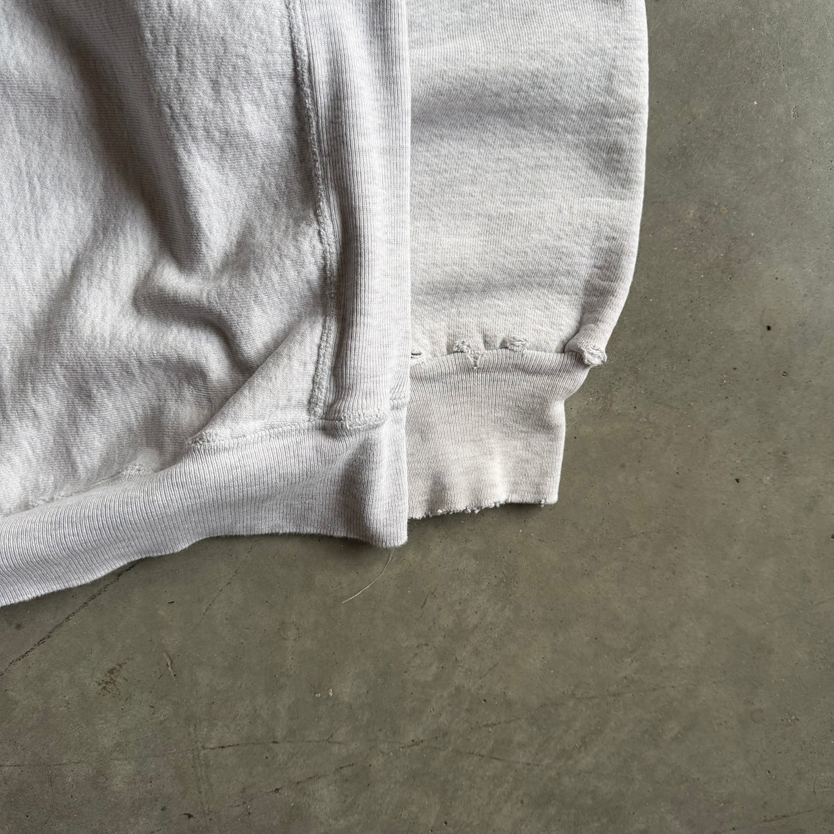 Vintage WSU Cougars Gray Spell-Out Sweatshirt